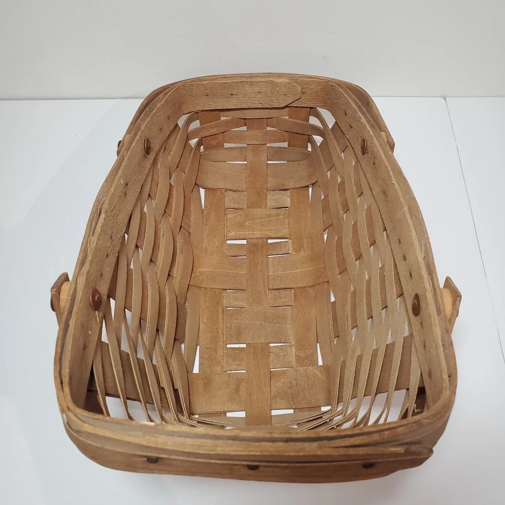 Vintage Longaberger 1986 Vegtable Basket‎ - dimensions in description
